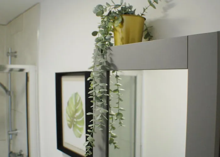 Ferienhaus Townhouse With Private Parking York